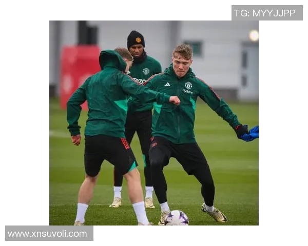 拜仁与多特精彩对决结果揭晓球迷热议赛场表现与未来展望